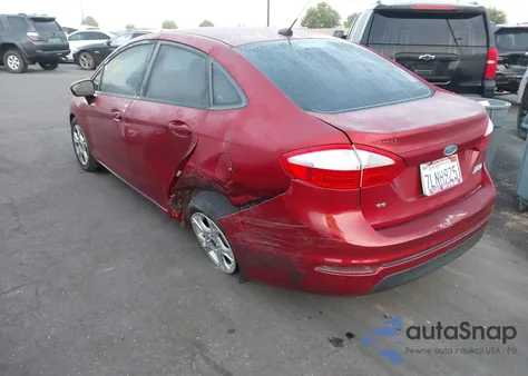 2015 Ford Fiesta Se из США, поврежденный, VIN 3FADP4BJ3FM179429